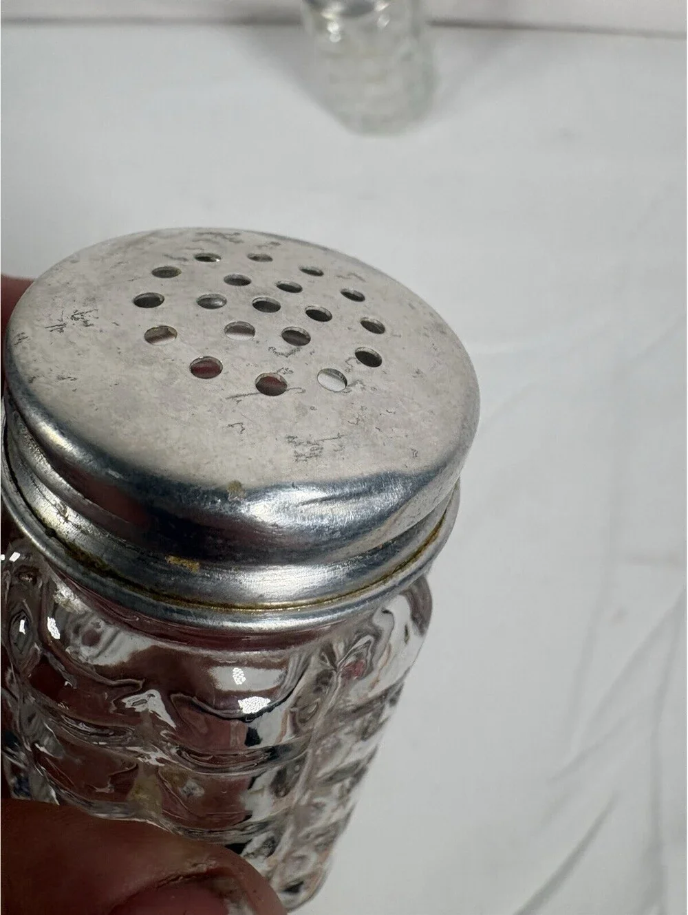Vtg Anchor Hocking Shakers W/tin Tops